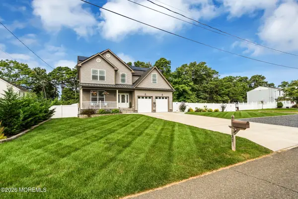 432 Nixon Avenue, Bayville, NJ 08721