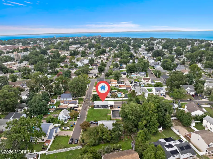 18 Van Brunt Place, North Middletown, NJ 07748 - #2