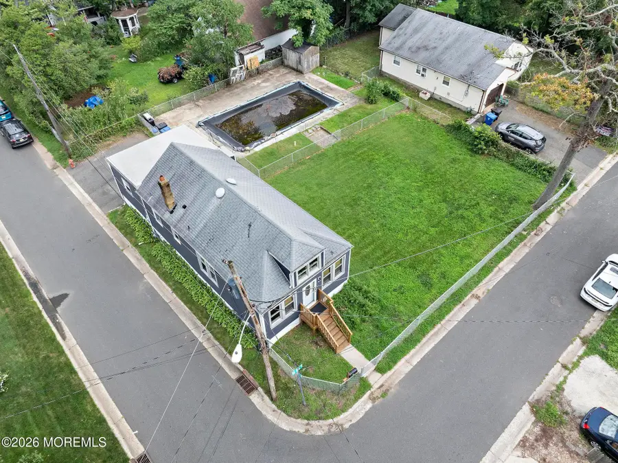18 Van Brunt Place, North Middletown, NJ 07748 - #3