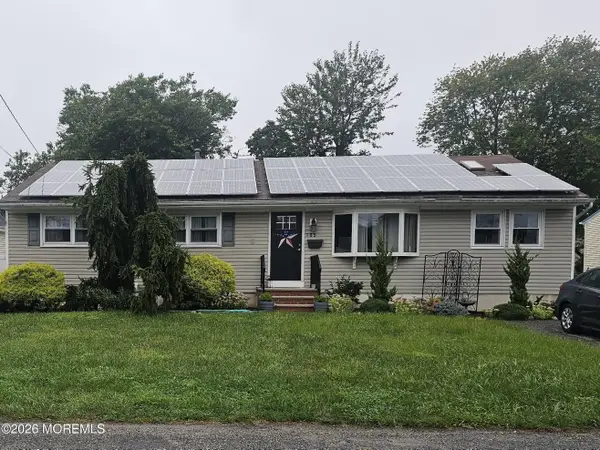 105 Fairway Drive, Brick, NJ 08724