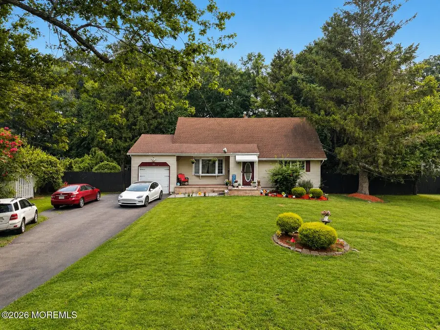 33 Heather Drive, Manalapan, NJ 07726 - #2