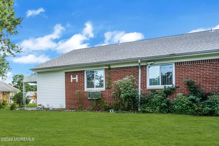 85 C Hope Road, Whiting, NJ 08759 - #2