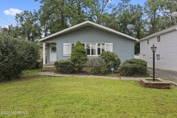 64 Berkley Avenue, Colonia, NJ 07067