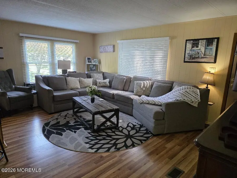 17 Casey Court, Barnegat, NJ 08005 - #3