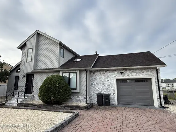 15 Parkers Point Boulevard, Forked River, NJ 08731