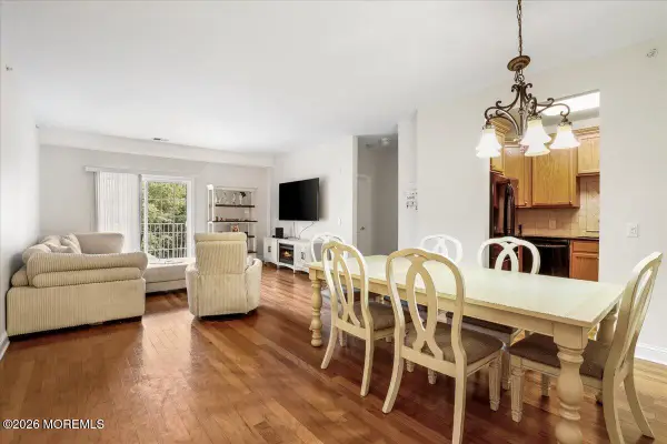 203 Canterbury Lane, Morganville, NJ 07751