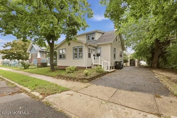 107 Elm Street, Lakehurst, NJ 08733