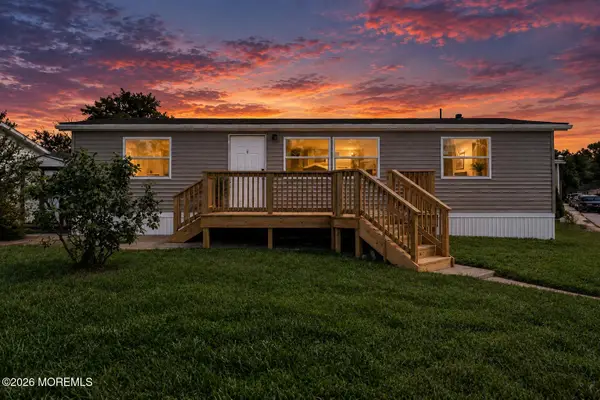 200 2nd Street, Jackson, NJ 08527