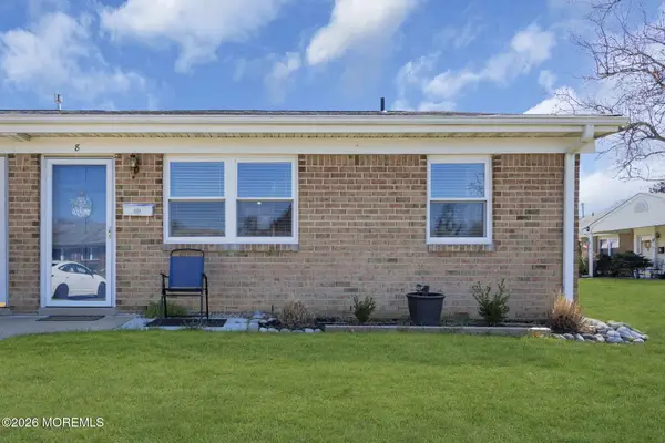 8 River Lane #141, Brick, NJ 08724