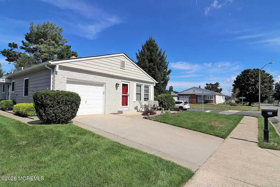 31 Buena Visa Drive, Toms River, NJ 08757 - #3