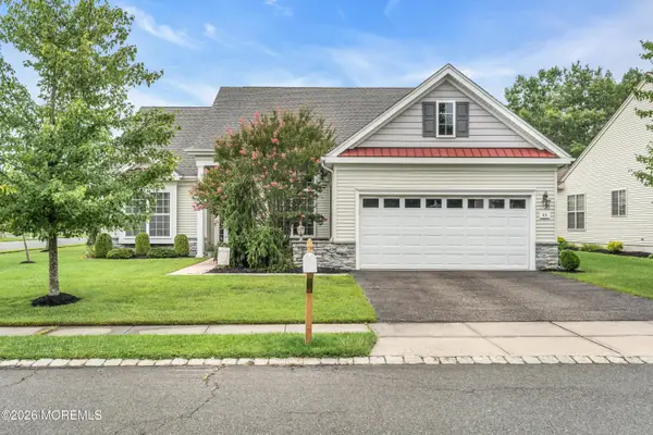 49 Heritage Point Boulevard, Barnegat, NJ 08005