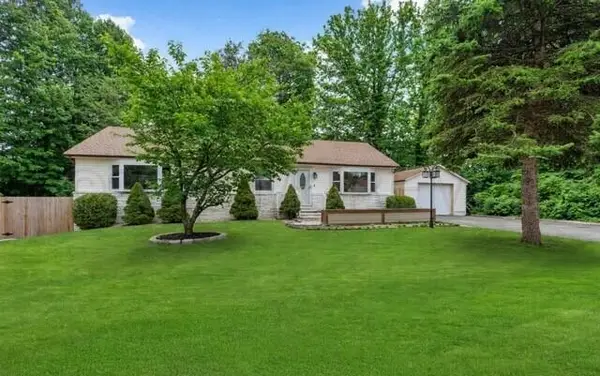 17 Laurel Avenue, Jackson, NJ 08527