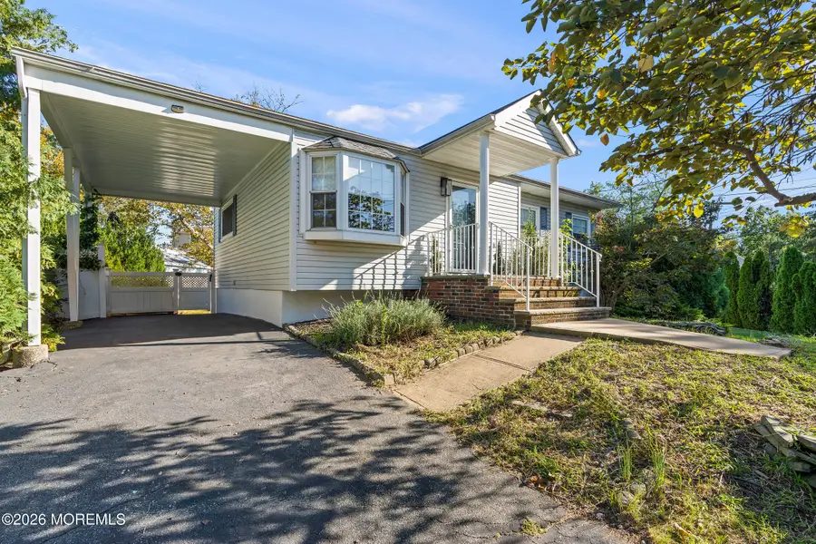 7 Kentucky Drive, Hazlet, NJ 07730 - #3