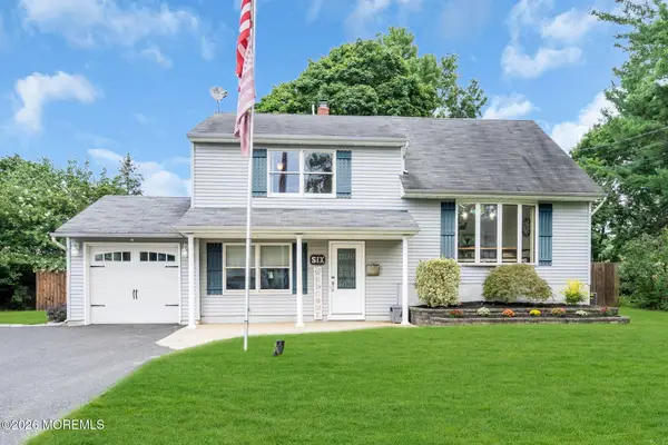 6 Volt Place, Middletown, NJ 07748