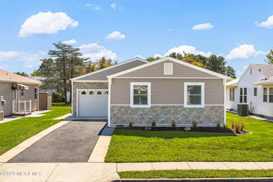 29 Santiago Drive, Toms River, NJ 08757 - #2