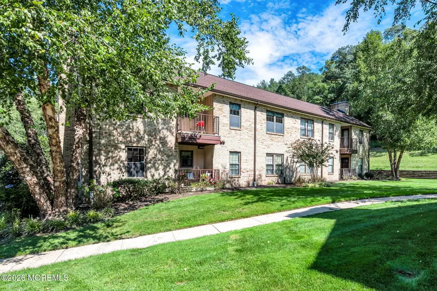 417 Wellington Place, Matawan, NJ 07747 - #2