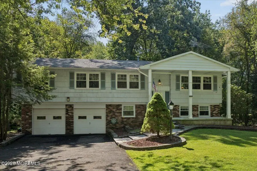 16 Coventry Court, Manalapan, NJ 07726 - #2