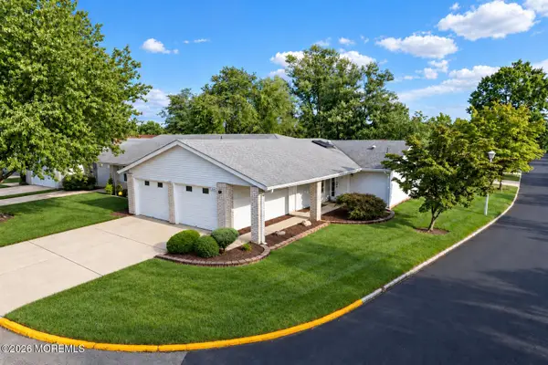 375C Duranta Plaza, Monroe, NJ 08831
