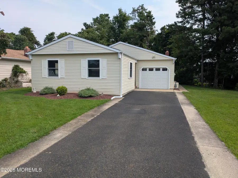 18 Maison Way, Toms River, NJ 08757 - #2