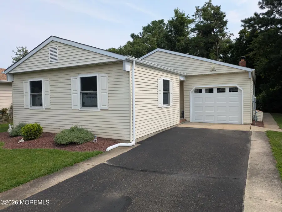 18 Maison Way, Toms River, NJ 08757 - #3