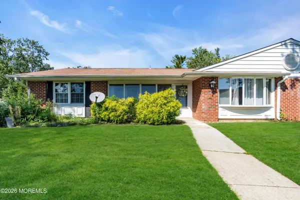 915 Dumbarton Drive #A, Lakewood, NJ 08701