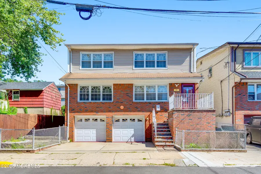11 Burdette Place, Fairview, NJ 07022 - #2