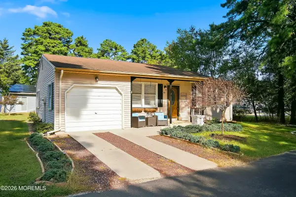 40 Hummingbird Lane #73, Manchester, NJ 08759