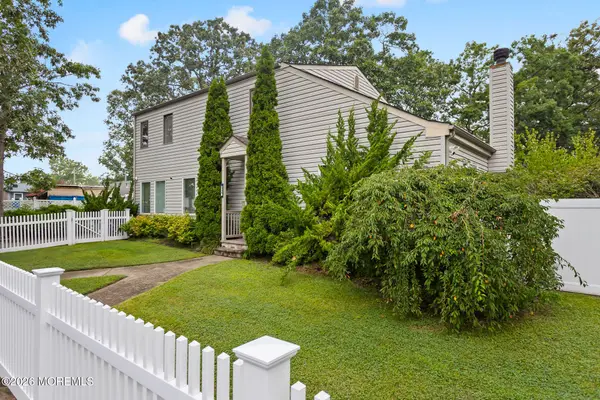 2126 Dorothy Road, Toms River, NJ 08753