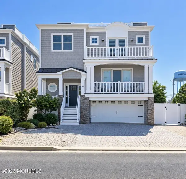 48 11th Street, Surf City, NJ 08008