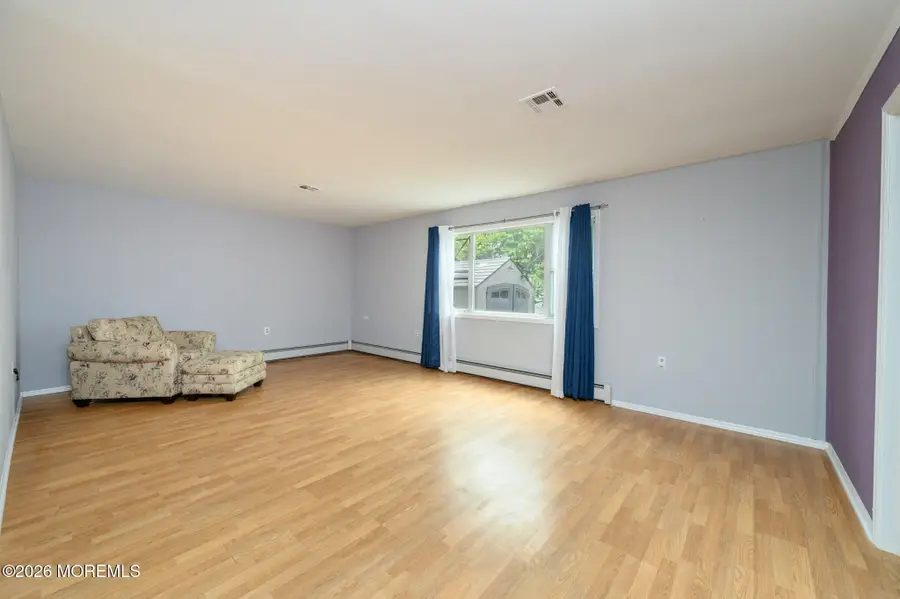 8 Lumsden Street, Toms River, NJ 08757 - #3