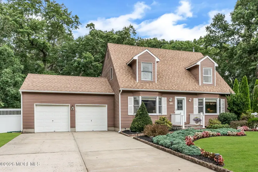 191 Edgemere Court, Toms River, NJ 08755 - #2