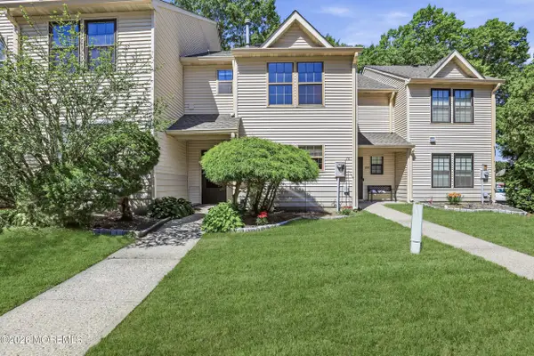 1206 Dahlia Court, Jackson, NJ 08527