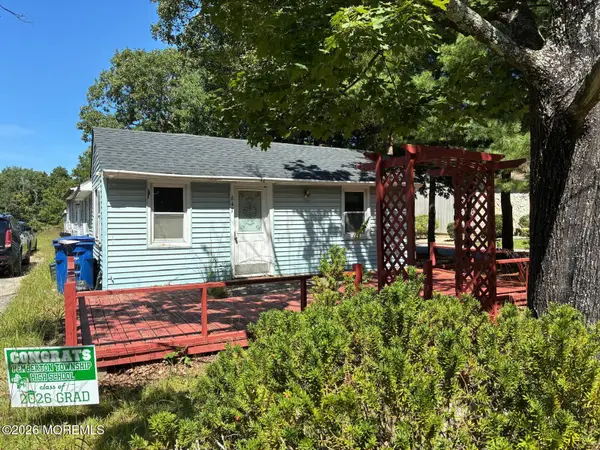 647 Lakehurst Road, Browns Mills, NJ 08015