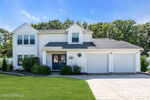 41 Deer Run Drive, Barnegat, NJ 08005