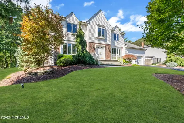 46 Heather Drive, Manalapan, NJ 07726