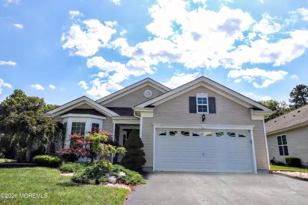 80 Cromwell Lane, Jackson, NJ 08527