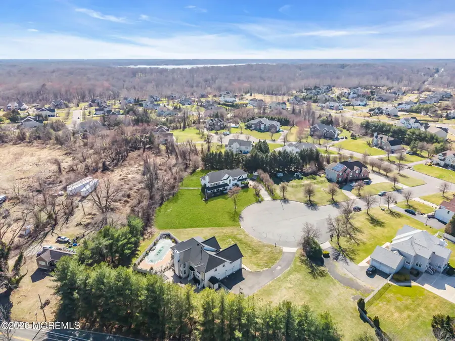 4 Susan Court, Farmingdale, NJ 07727 - #3