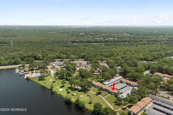 39 Cambridge Court #E, Lakewood, NJ 08701