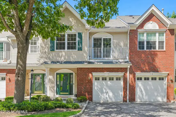 20 Kensington Drive, Randolph, NJ 07869