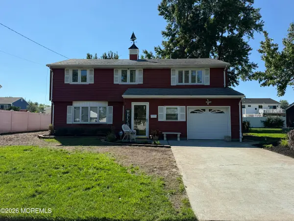 6 Elm Avenue, Hazlet, NJ 07730