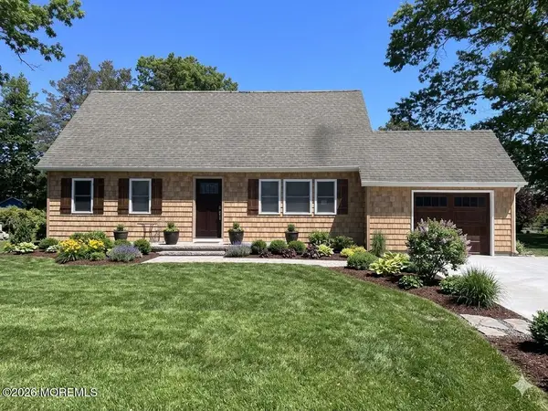 122 Oakwood Place, Forked River, NJ 08731