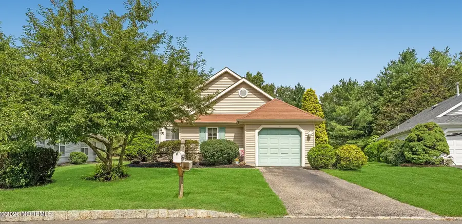 3 Strawberry Lane, Lakewood, NJ 08701 - #2
