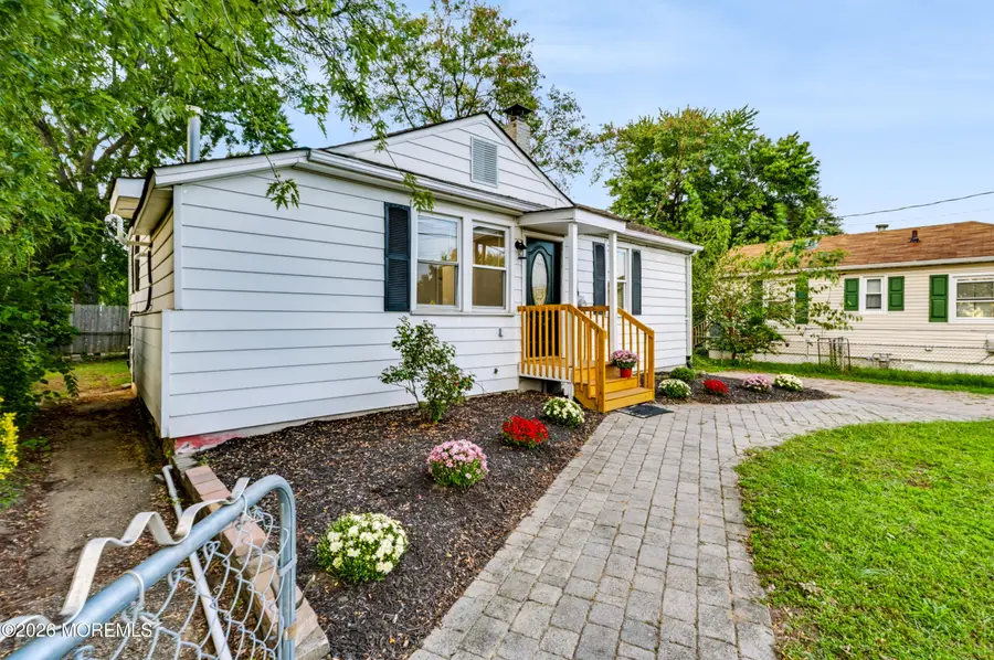 16 Creek Road, Keansburg, NJ 07734 - #3