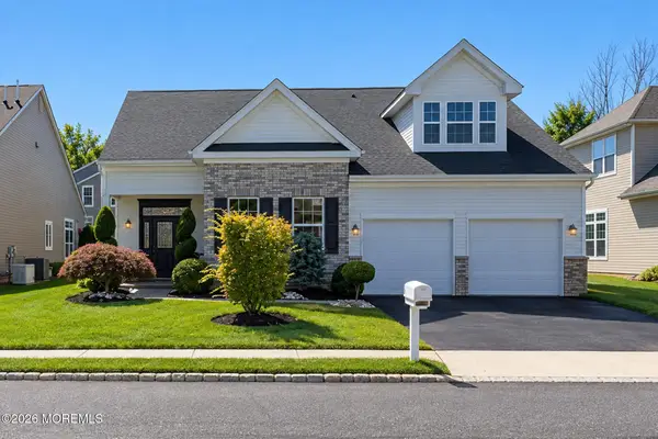 3 Aquaduct Road, Monroe, NJ 08831