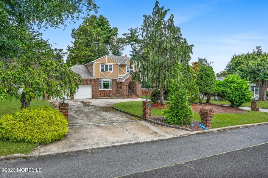 1106 Hawthorne Parkway, Spring Lake, NJ 07762 - #2