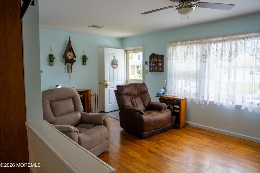 129 Spray Avenue, Beachwood, NJ 08722 - #3