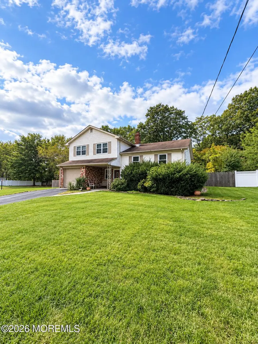 26 Chestnut Hill Road, Howell, NJ 07731 - #3