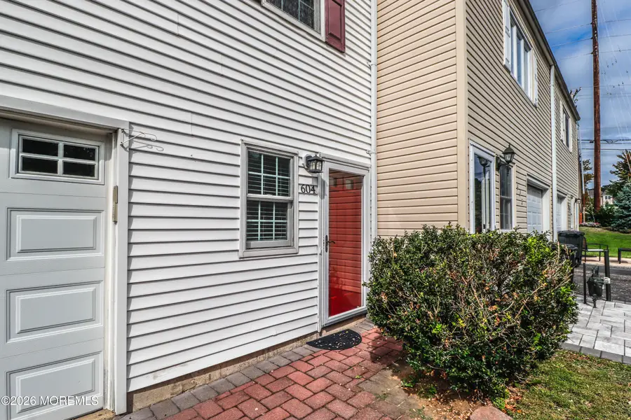 604 Randall Way, Aberdeen, NJ 07747 - #3