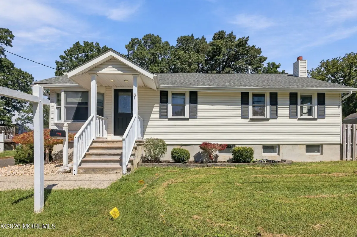 19 Tyndale Avenue, Monroe, NJ 08831 - #1