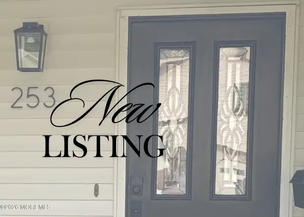 253 Forest Avenue, Middletown, NJ 07748